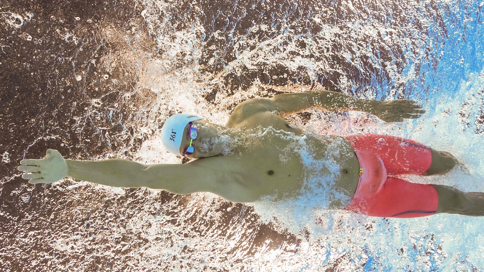 全场聚焦：李明砍下28分，主宰比赛局势！，李明集锦